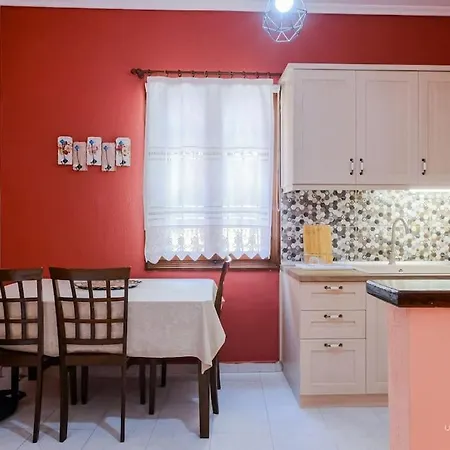 Blooming Yard Apartment, Vesta Philoxenia סלוניקי