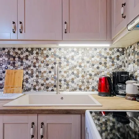 Blooming Yard Apartment, Vesta Philoxenia Διαμέρισμα Θεσσαλονίκη