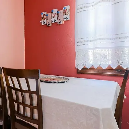Διαμέρισμα Blooming Yard Apartment, Vesta Philoxenia *